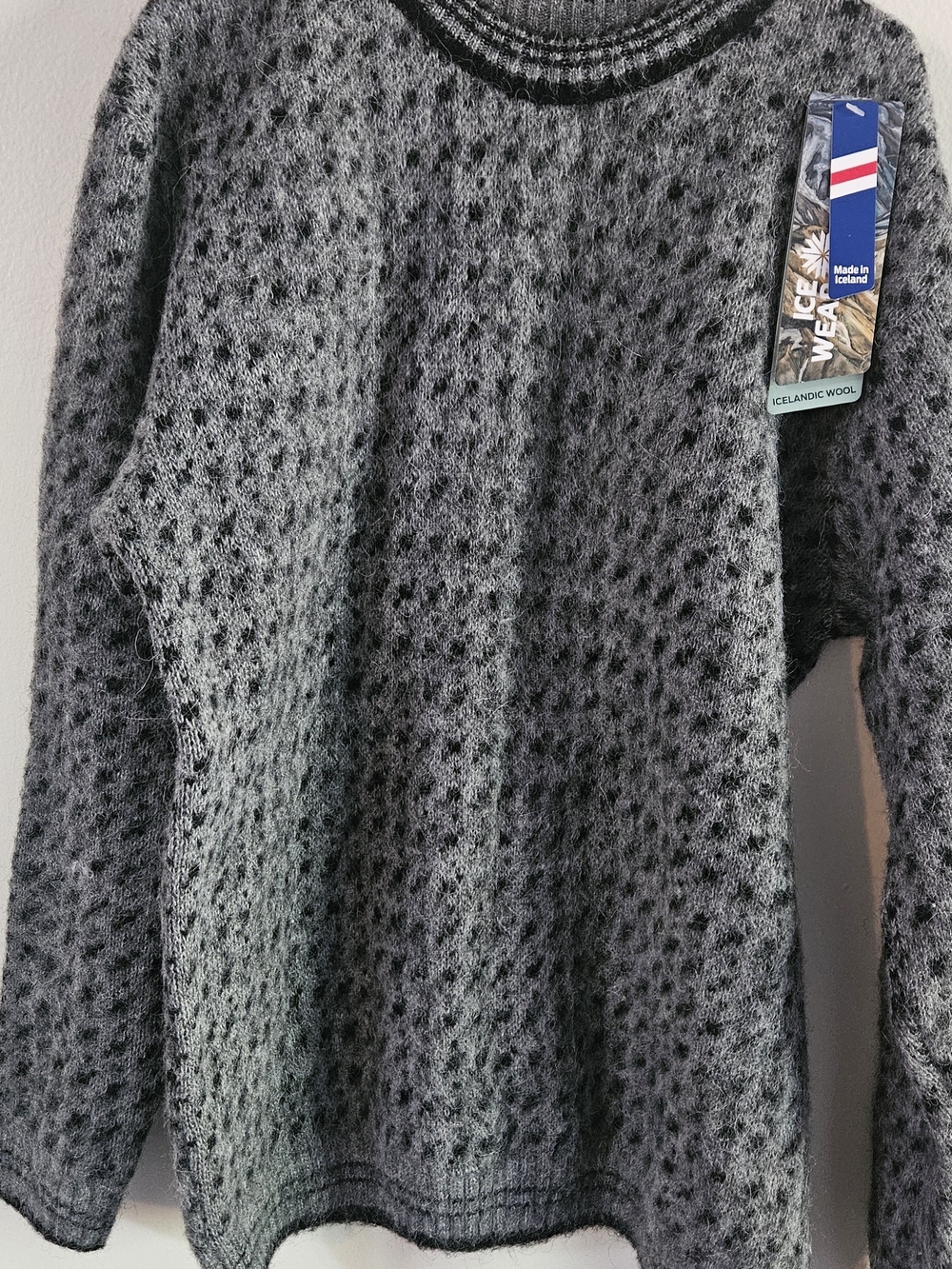 Men's Icelandic Wool Grey Crewneck Sweater. Winter, Cozy, Preppy